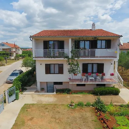 Апартаменты Apartments Sukosan *